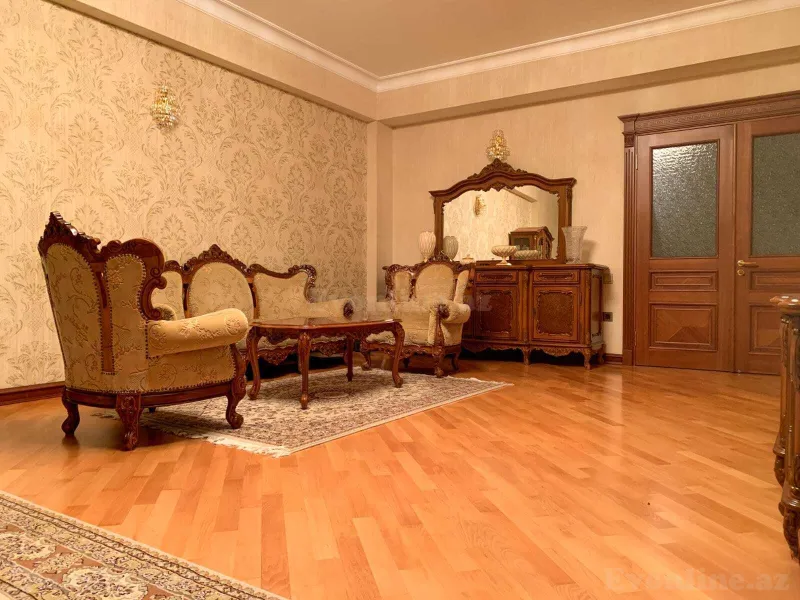 Satılır 4 otaqlı Mənzil Yeni tikili 186 m² Həzi Aslanov m. - şəkil 2