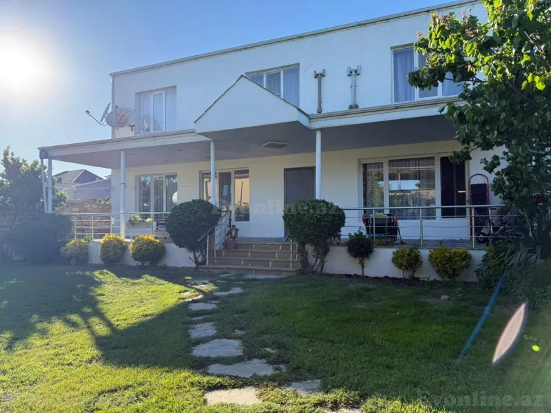 Satılır 6 otaqlı Həyət evi 260 m² Buzovna