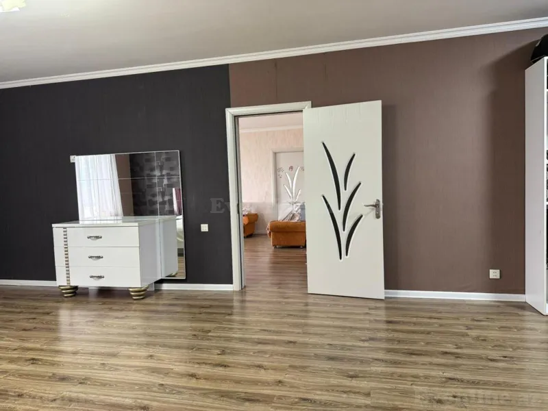 Satılır 6 otaqlı Həyət evi 260 m² Buzovna - şəkil 23