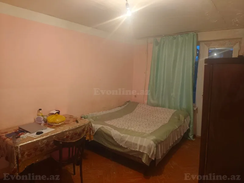 Kirayə verilir 1 otaqlı Mənzil Köhnə tikili 35 m² Neftçilər m.