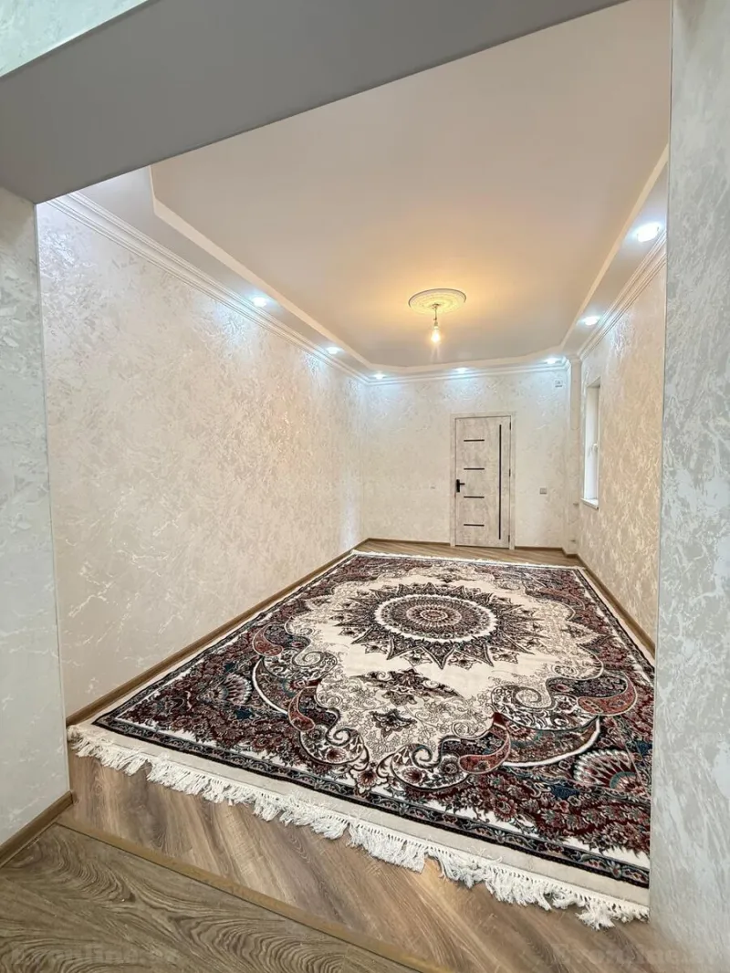 Satılır 2 otaqlı Mənzil Köhnə tikili 47 m² İnşaatçılar m. - şəkil 2
