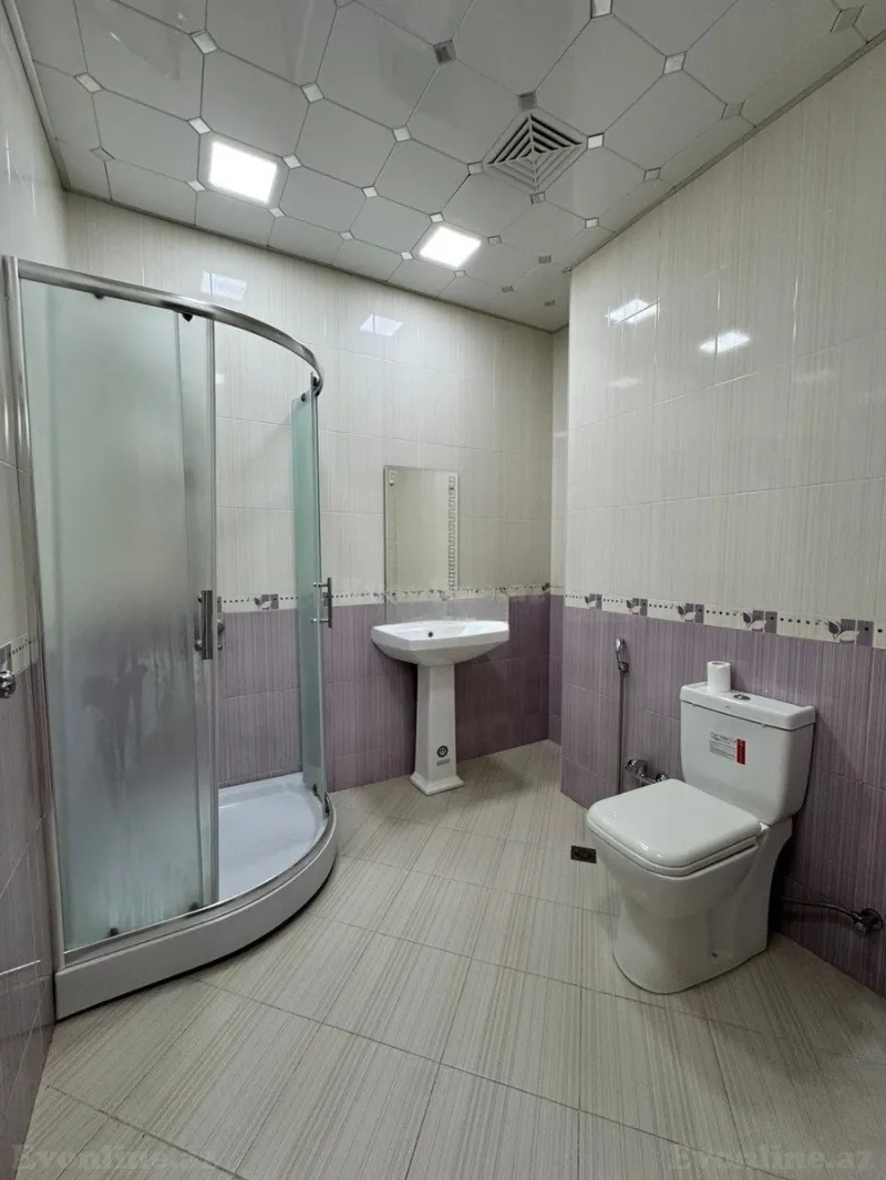 Kirayə verilir 4 otaqlı Mənzil Yeni tikili 200 m² Nərimanov r. - şəkil 7