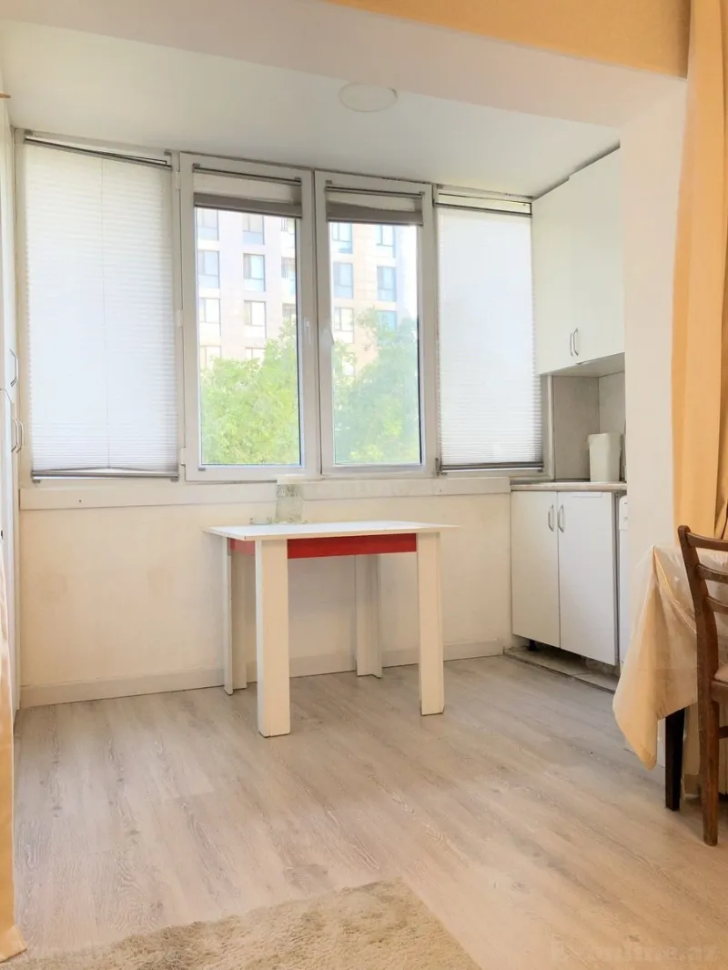 Satılır 3 otaqlı Mənzil Köhnə tikili 70 m² Əhmədli - şəkil 5