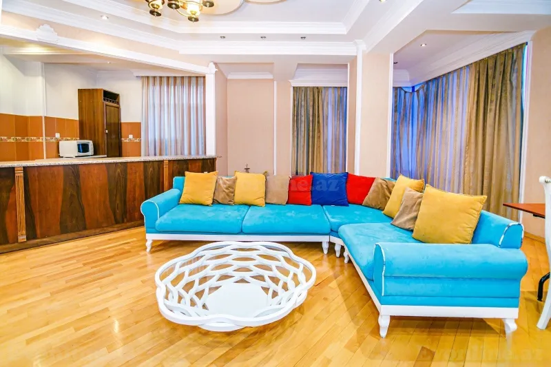 Kirayə verilir 2 otaqlı Mənzil Yeni tikili 120 m² 28 May m. - şəkil 6