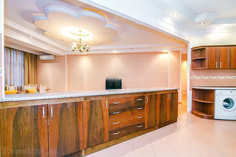 Kirayə verilir 2 otaqlı Mənzil Yeni tikili 120 m² 28 May m. - şəkil 14