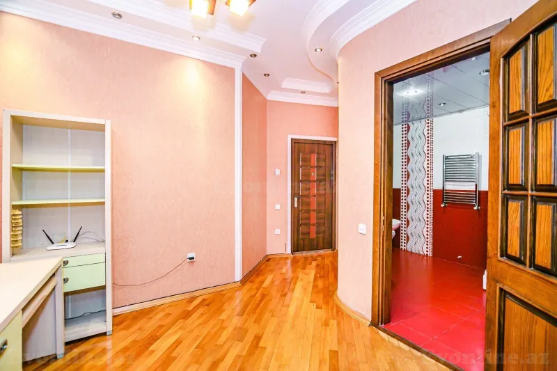 Kirayə verilir 2 otaqlı Mənzil Yeni tikili 120 m² 28 May m. - şəkil 21