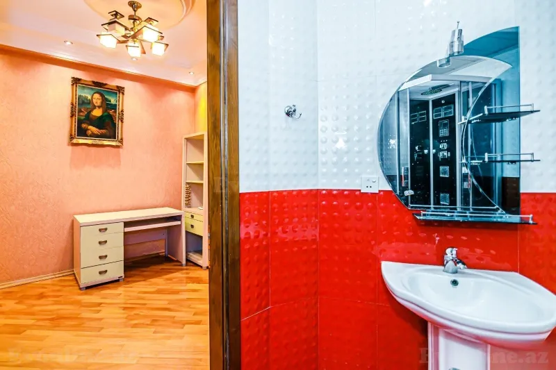 Kirayə verilir 2 otaqlı Mənzil Yeni tikili 120 m² 28 May m. - şəkil 26