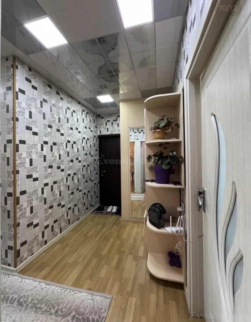 Satılır 4 otaqlı Mənzil Köhnə tikili 100 m² İnşaatçılar m. - şəkil 9