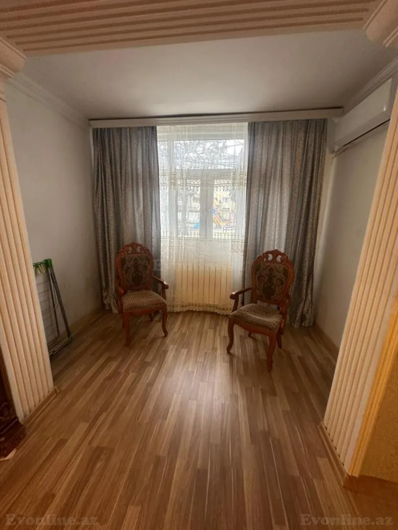3 otaqlı Mənzil 75 m² Binə Satılır