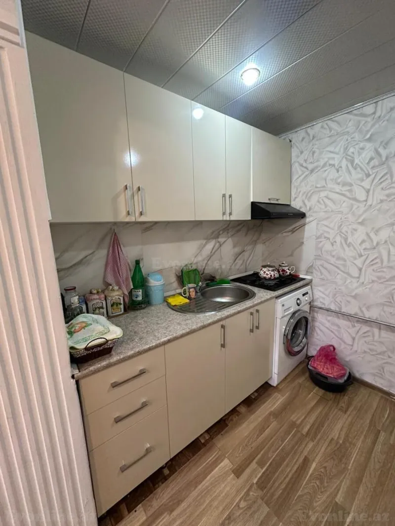 Satılır 3 otaqlı Mənzil Köhnə tikili 75 m² Binə - şəkil 8