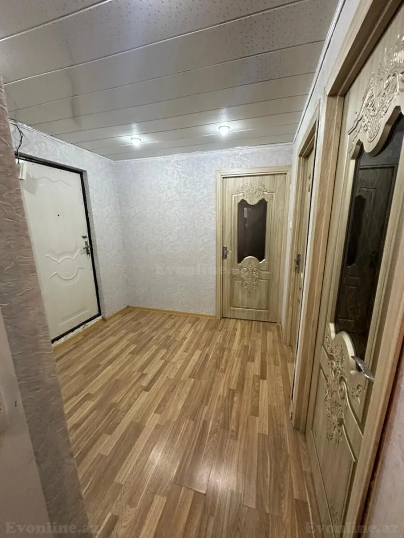 Satılır 3 otaqlı Mənzil Köhnə tikili 75 m² Binə - şəkil 13