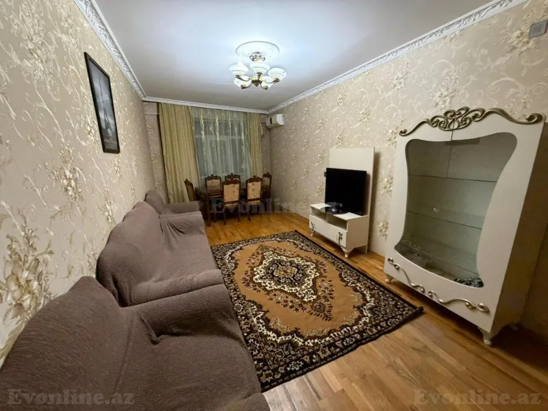 3 otaqlı Mənzil 75 m² İnşaatçılar m. Kirayə verilir