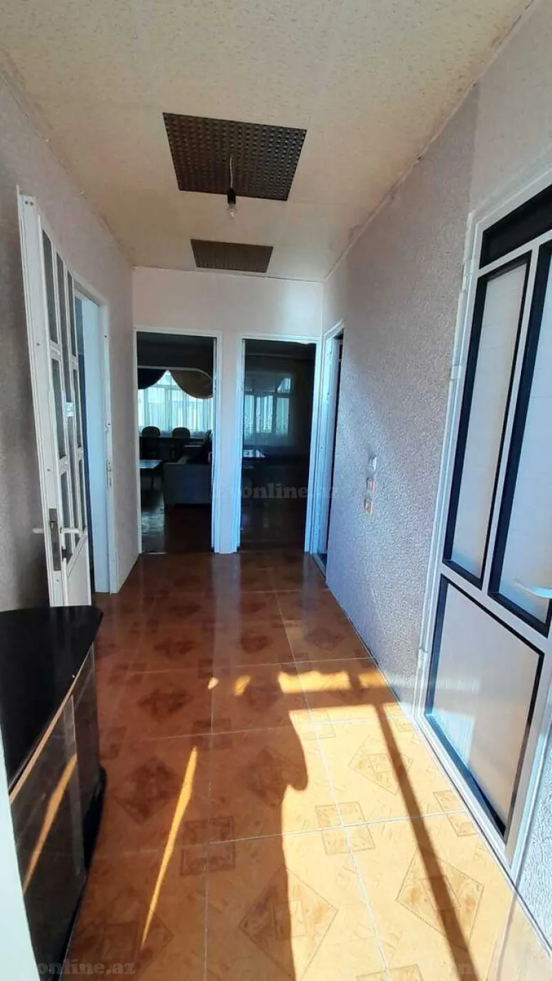 Kirayə verilir 2 otaqlı Mənzil Köhnə tikili 70 m² Elmlər Akademiyası m. - şəkil 8