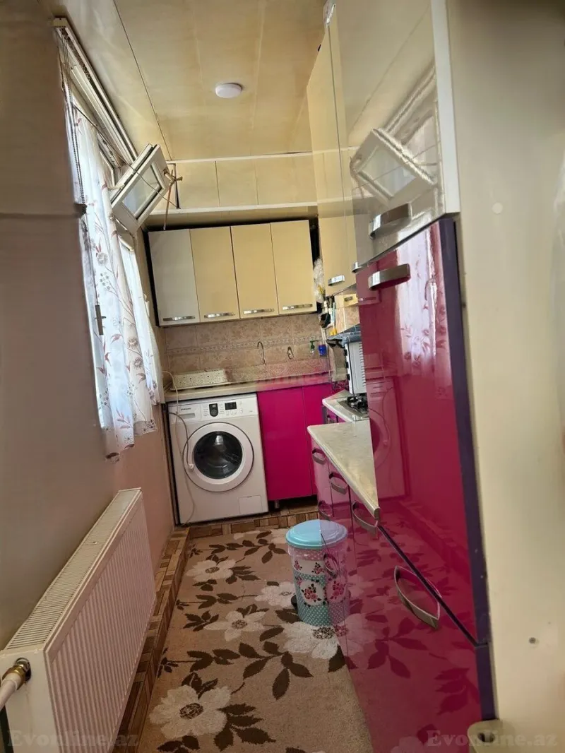 Satılır 3 otaqlı Mənzil Köhnə tikili 65 m² Memar Əcəmi m. - şəkil 3