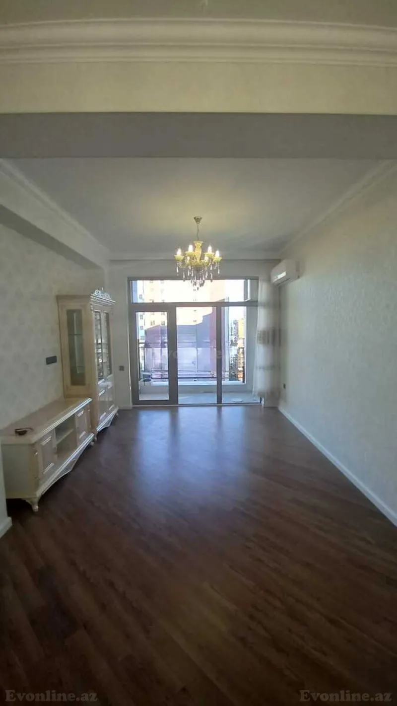 Kirayə verilir 3 otaqlı Mənzil Yeni tikili 130 m² 28 May m. - şəkil 3