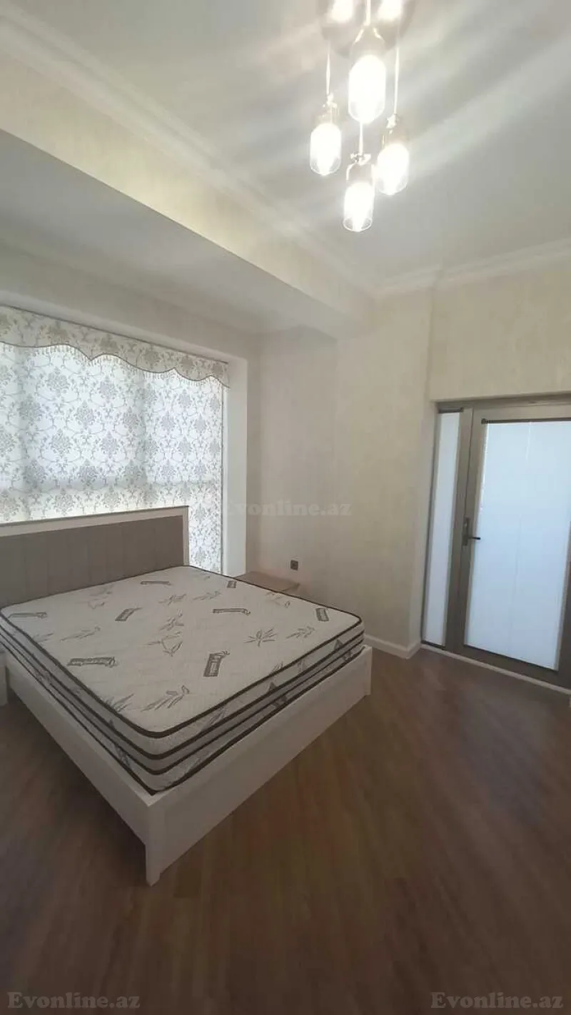 Kirayə verilir 3 otaqlı Mənzil Yeni tikili 130 m² 28 May m. - şəkil 11