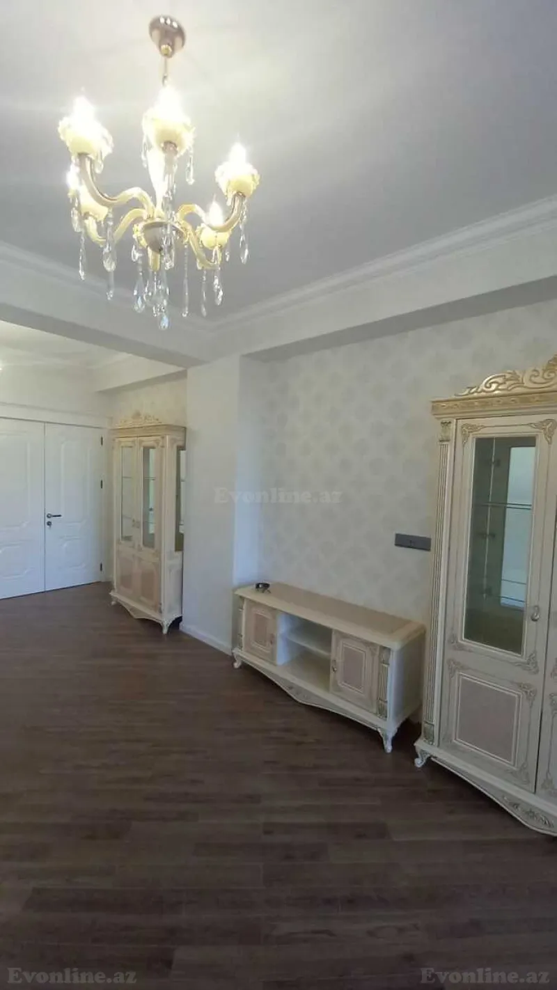 Kirayə verilir 3 otaqlı Mənzil Yeni tikili 130 m² 28 May m. - şəkil 12