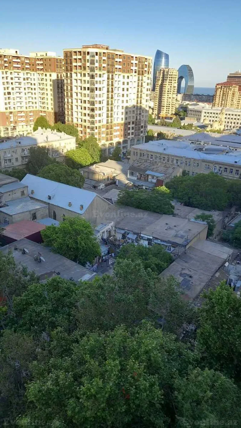 Kirayə verilir 3 otaqlı Mənzil Yeni tikili 130 m² 28 May m. - şəkil 23