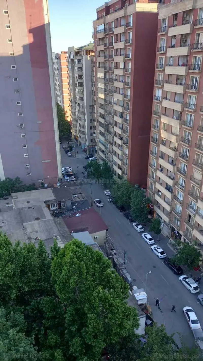 Kirayə verilir 3 otaqlı Mənzil Yeni tikili 130 m² 28 May m. - şəkil 24
