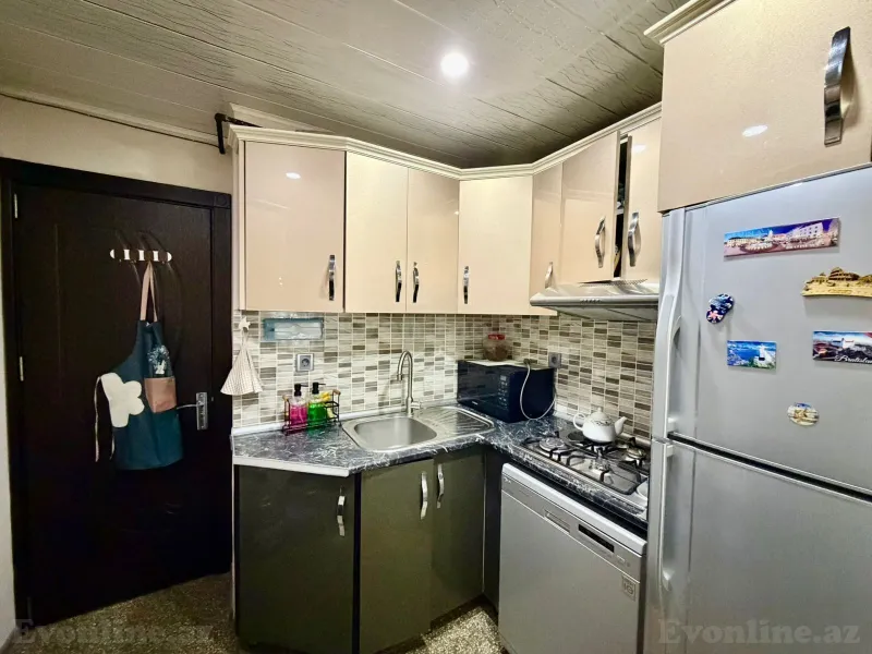 Satılır 3 otaqlı Mənzil Köhnə tikili 80 m² Xalqlar Dostluğu m. - şəkil 20