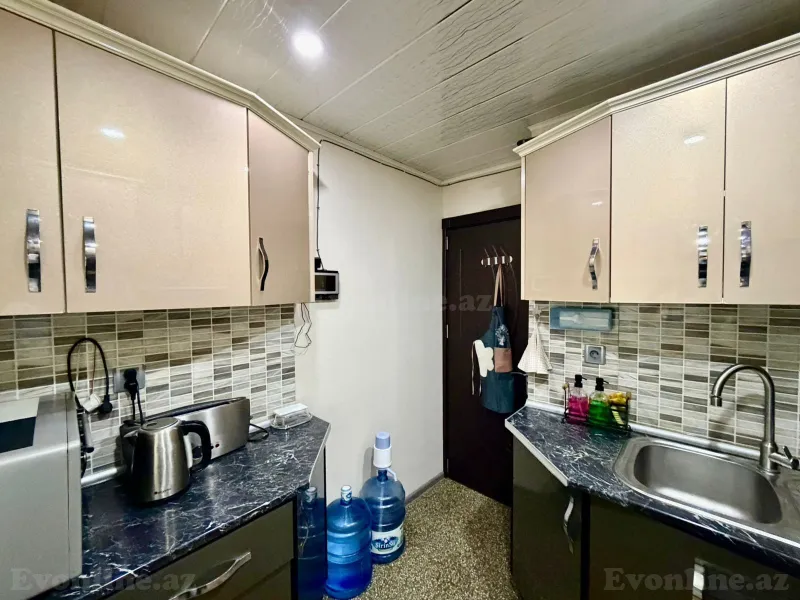 Satılır 3 otaqlı Mənzil Köhnə tikili 80 m² Xalqlar Dostluğu m. - şəkil 21