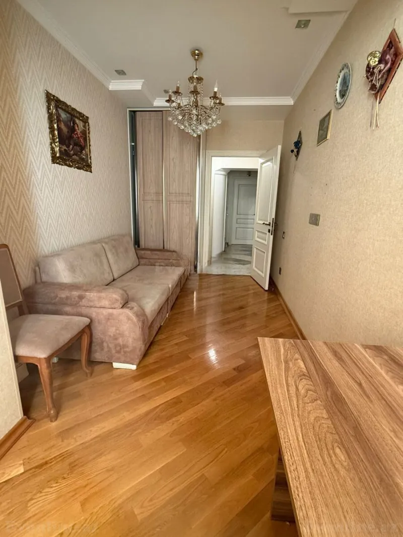 Kirayə verilir 3 otaqlı Mənzil Köhnə tikili 80 m² 28 May m. - şəkil 6