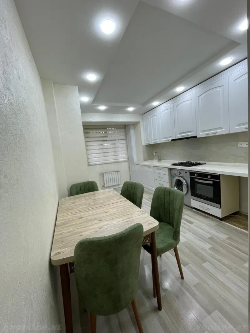 2 otaqlı Mənzil 60 m² 8 Noyabr m. Kirayə verilir