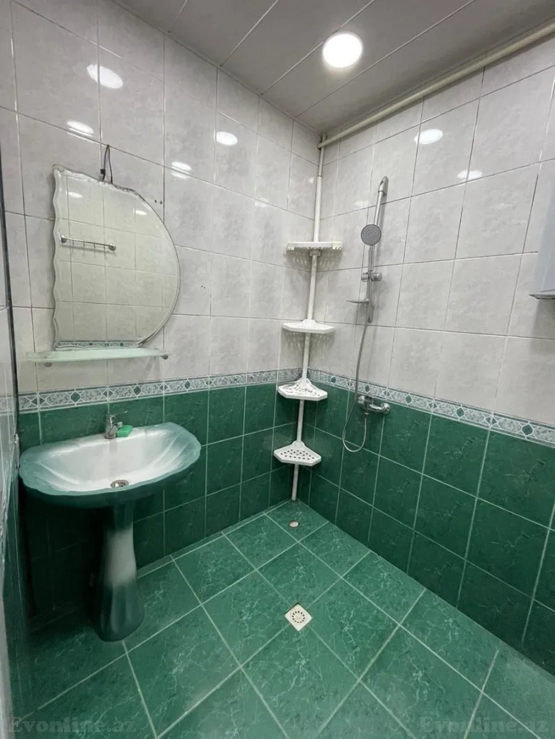 Kirayə verilir 2 otaqlı Mənzil Köhnə tikili 60 m² 8 Noyabr m. - şəkil 4