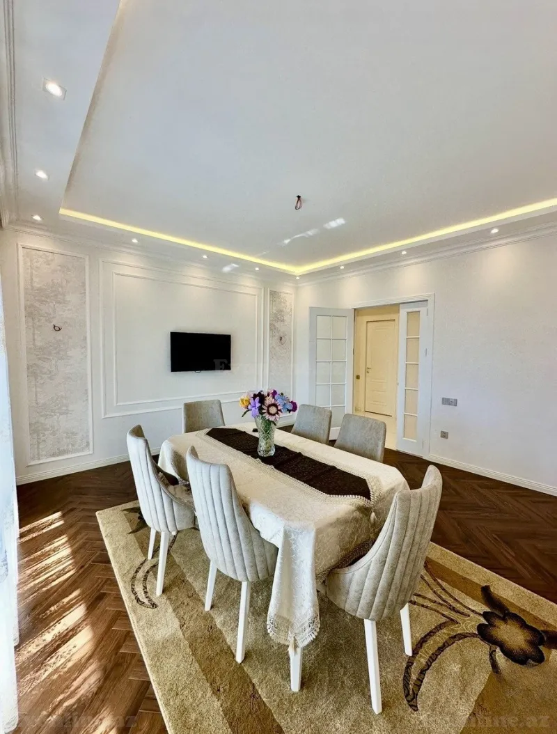 Satılır 3 otaqlı Mənzil Yeni tikili 106 m² Qara Qarayev m. - şəkil 3