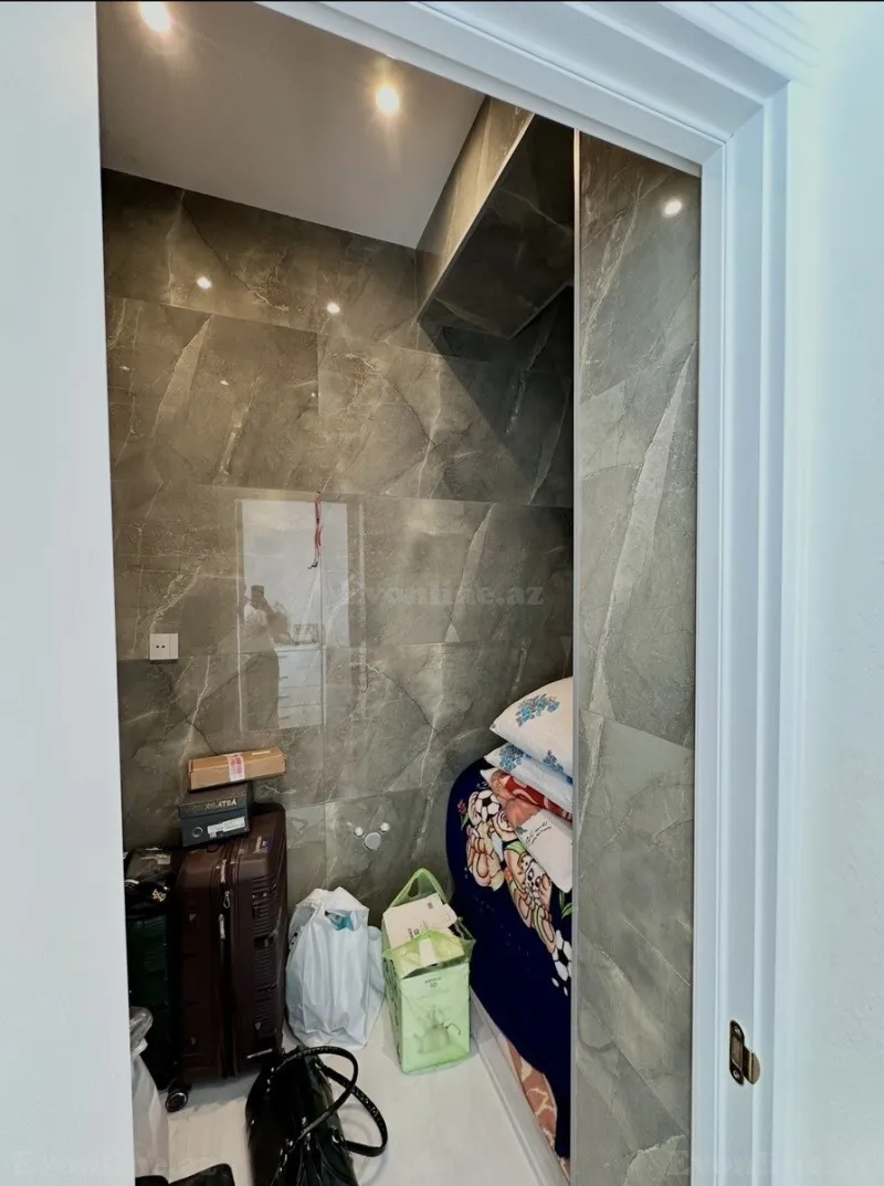 Satılır 3 otaqlı Mənzil Yeni tikili 106 m² Qara Qarayev m. - şəkil 12