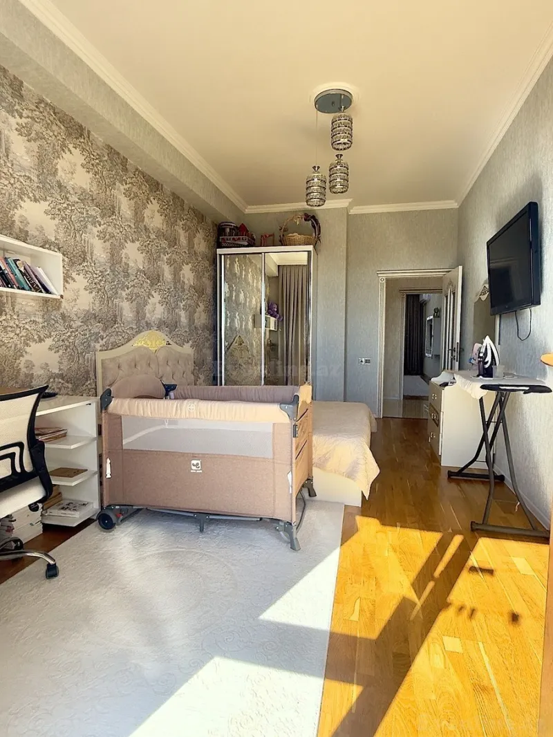 Satılır 3 otaqlı Mənzil Yeni tikili 125 m² Memar Əcəmi m. - şəkil 6