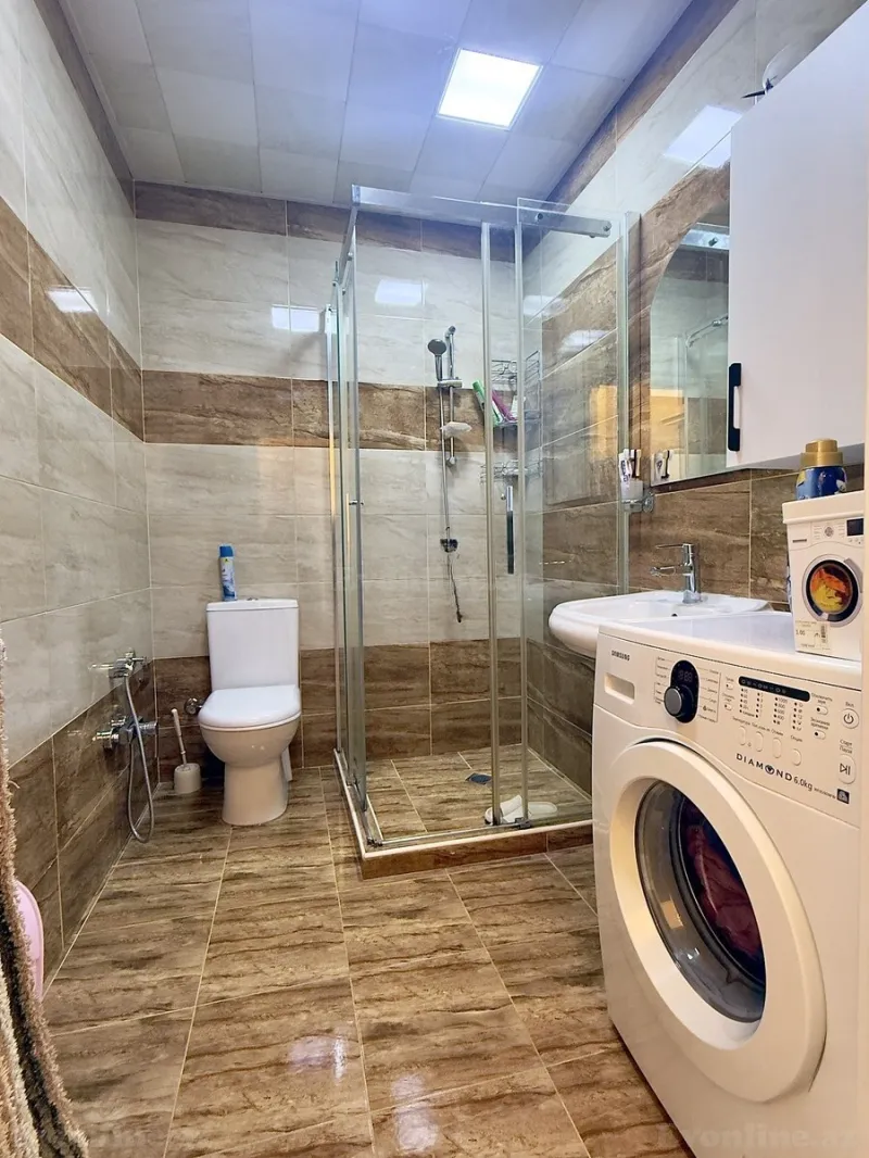 Satılır 3 otaqlı Mənzil Yeni tikili 125 m² Memar Əcəmi m. - şəkil 19