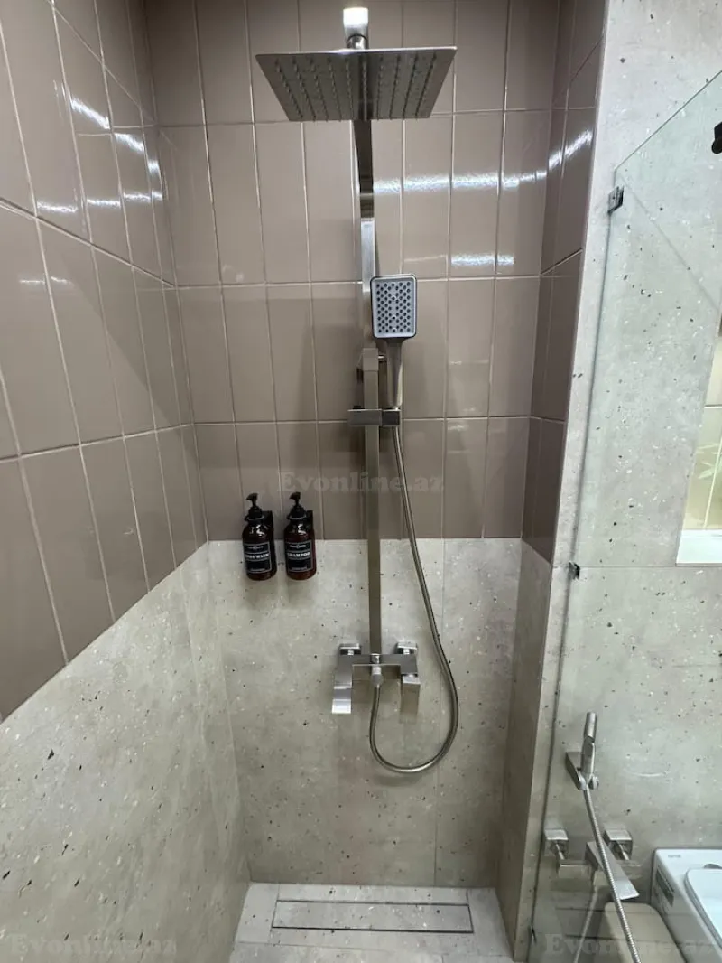 Kirayə verilir 2 otaqlı Mənzil Yeni tikili 80 m² Elmlər Akademiyası m. - şəkil 9