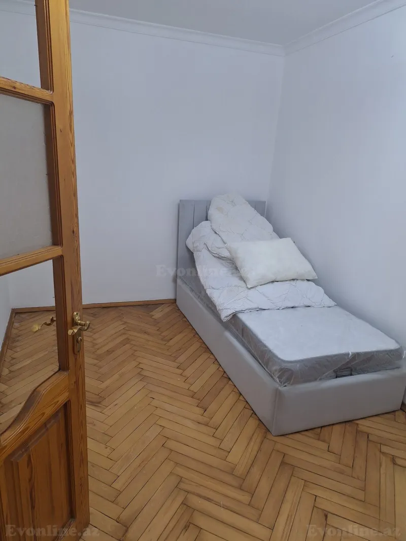 Kirayə verilir 2 otaqlı Mənzil Köhnə tikili 50 m² 8 Noyabr m. - şəkil 5