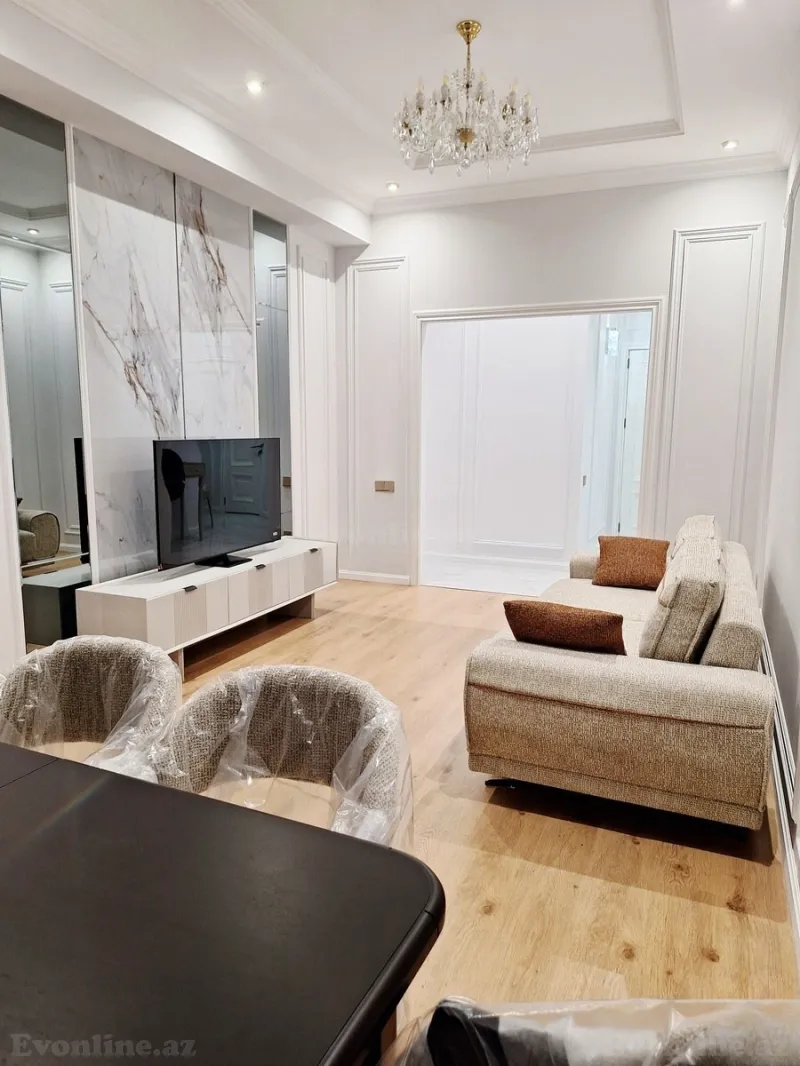 Kirayə verilir 3 otaqlı Mənzil Yeni tikili 118 m² Nizami m. - şəkil 2