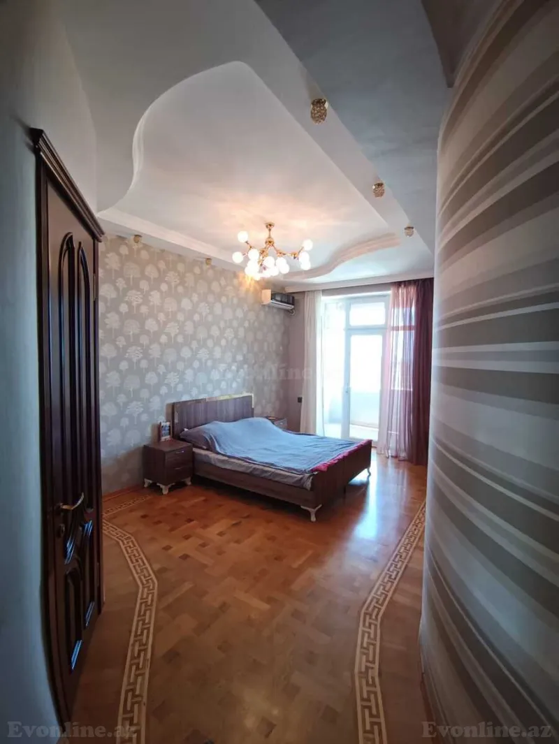 Satılır 4 otaqlı Mənzil Yeni tikili 220 m² 28 May m. - şəkil 8