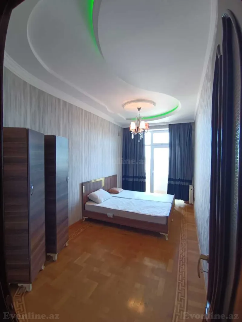 Satılır 4 otaqlı Mənzil Yeni tikili 220 m² 28 May m. - şəkil 9