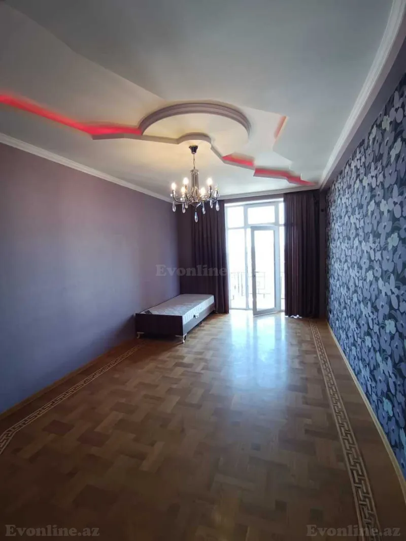 Satılır 4 otaqlı Mənzil Yeni tikili 220 m² 28 May m. - şəkil 10