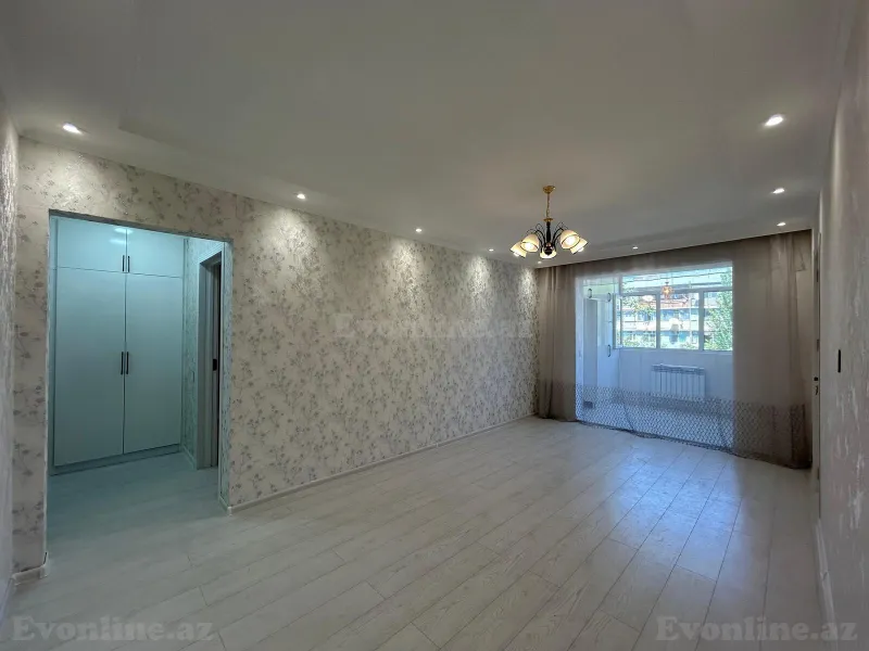 Satılır 4 otaqlı Mənzil Köhnə tikili 90 m² Xırdalan