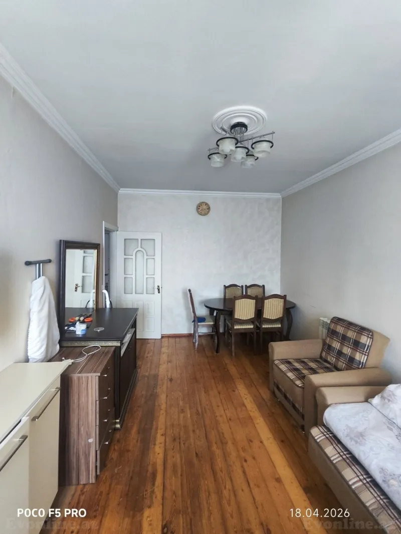 Satılır 2 otaqlı Mənzil Köhnə tikili 35 m² Memar Əcəmi m. - şəkil 2