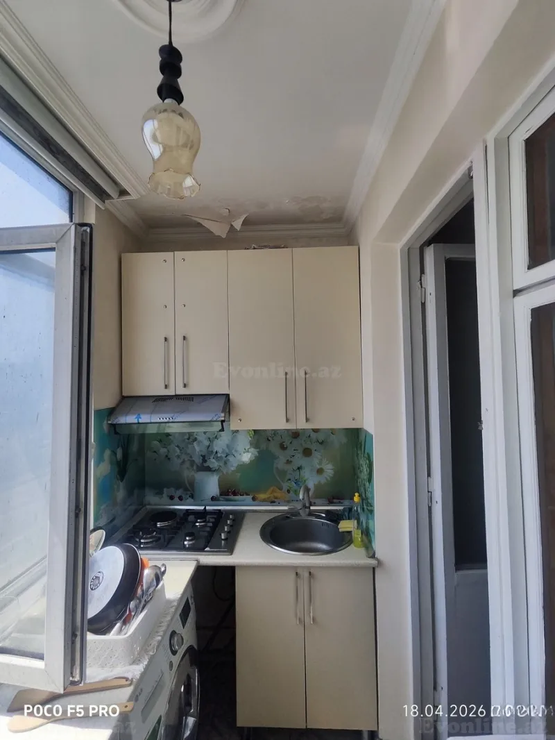 Satılır 2 otaqlı Mənzil Köhnə tikili 35 m² Memar Əcəmi m. - şəkil 3