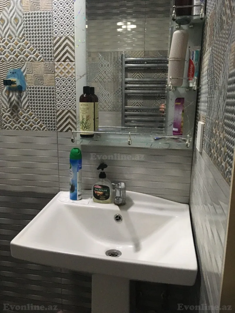 Kirayə verilir 2 otaqlı Mənzil Yeni tikili 33 m² İnşaatçılar m. - şəkil 3