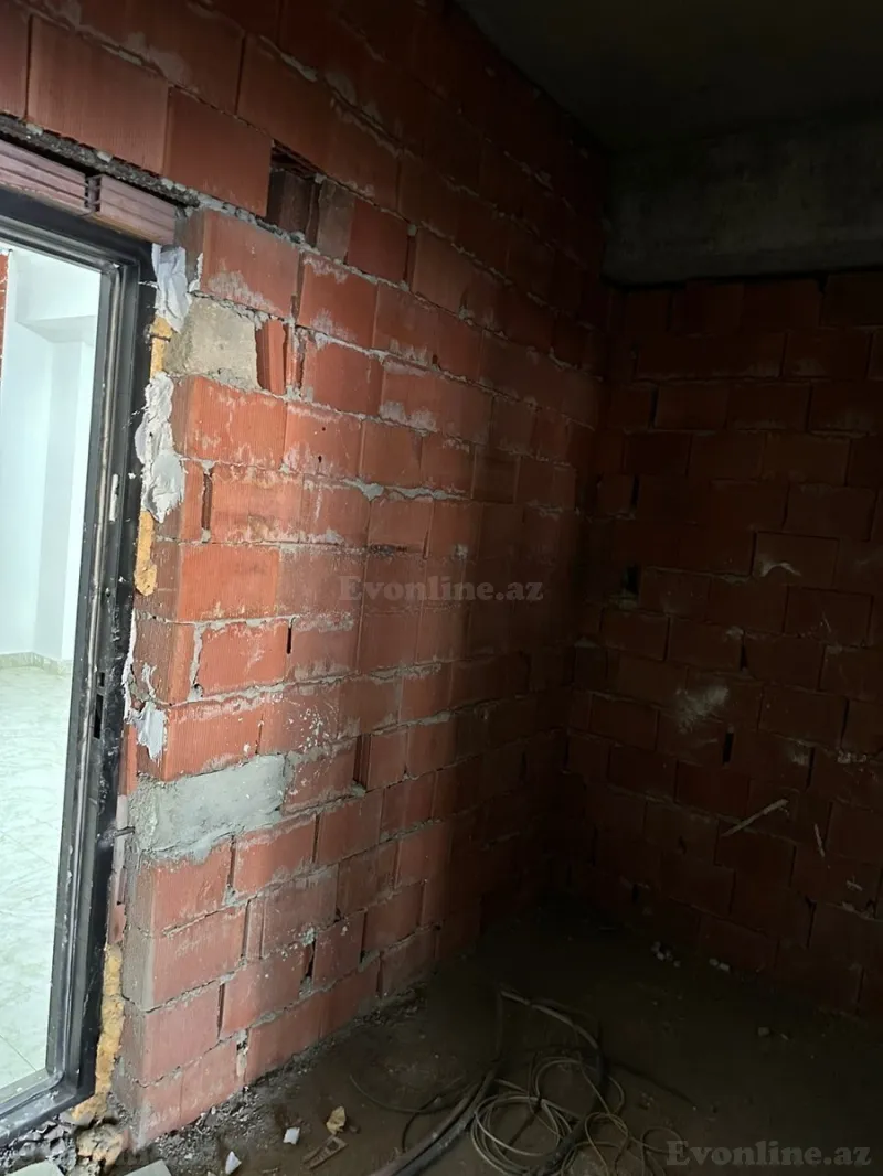 Satılır 3 otaqlı Mənzil Yeni tikili 110 m² 28 May m. - şəkil 4
