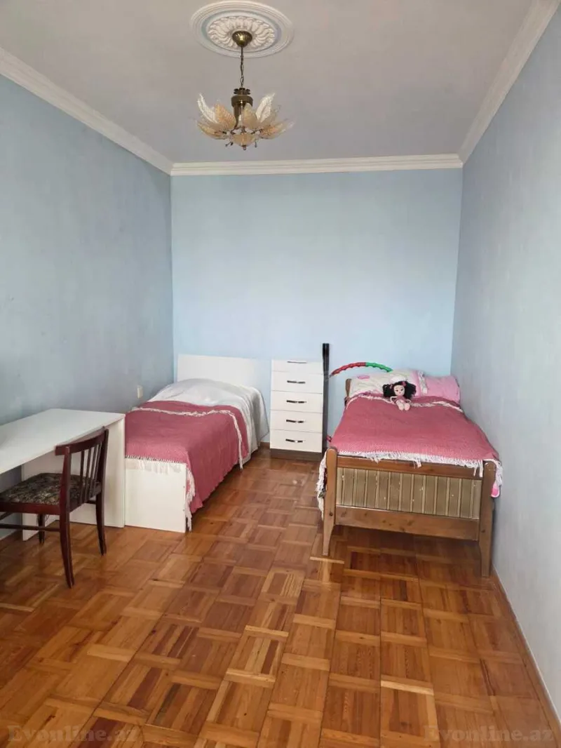 Satılır 4 otaqlı Mənzil Köhnə tikili 90 m² Sumqayıt - şəkil 13