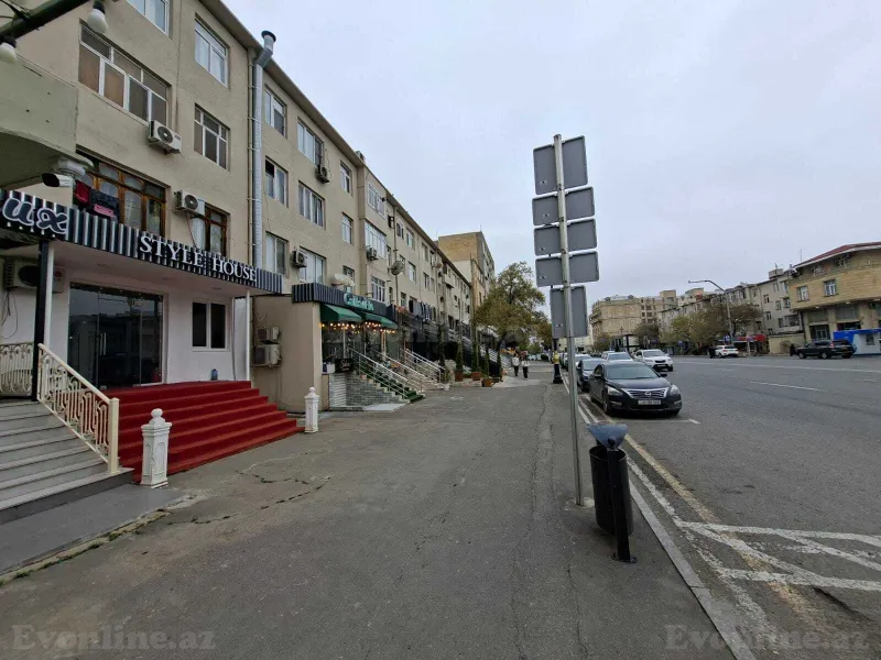 Kirayə verilir 3 otaqlı Mənzil Köhnə tikili 55 m² Gənclik m. - şəkil 2