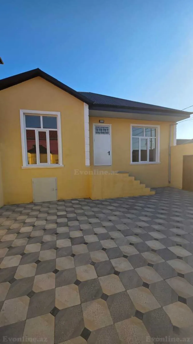 4 otaqlı Həyət evi 110 m² M.Ə.Rəsulzadə Satılır