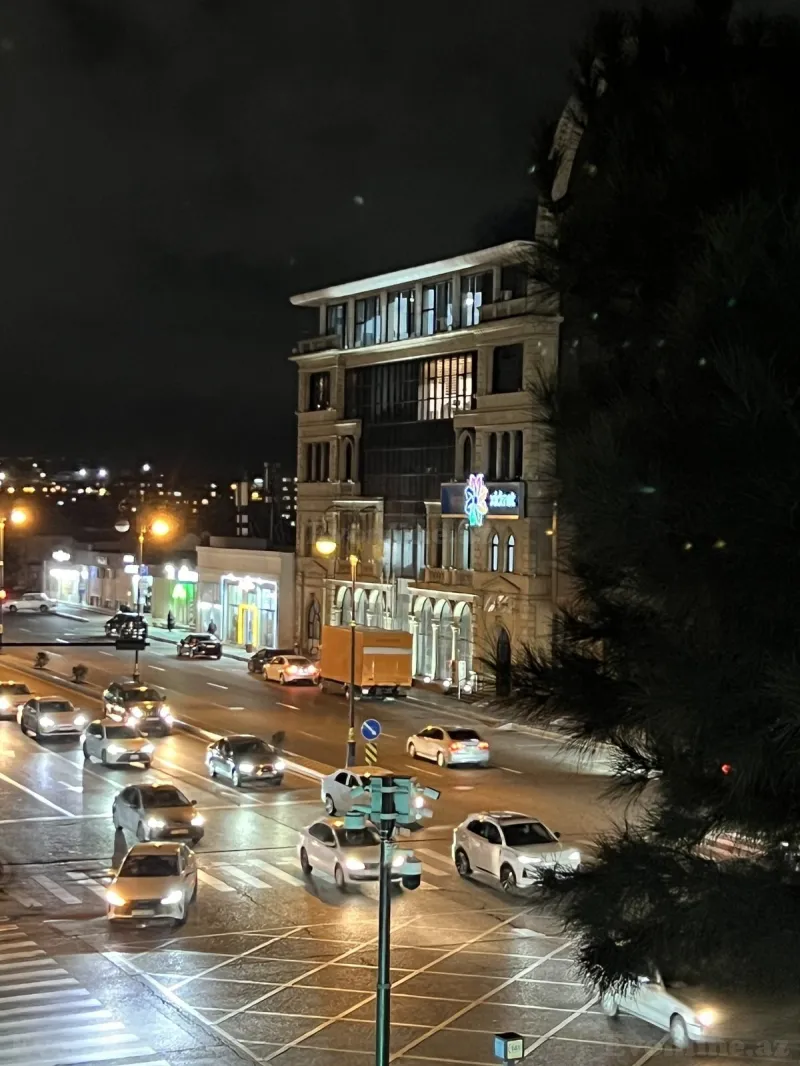 Satılır 3 otaqlı Mənzil Köhnə tikili 70 m² Elmlər Akademiyası m. - şəkil 9