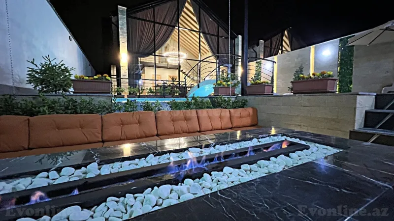 Kirayə verilir 4 otaqlı Həyət evi 200 m² Qəbələ