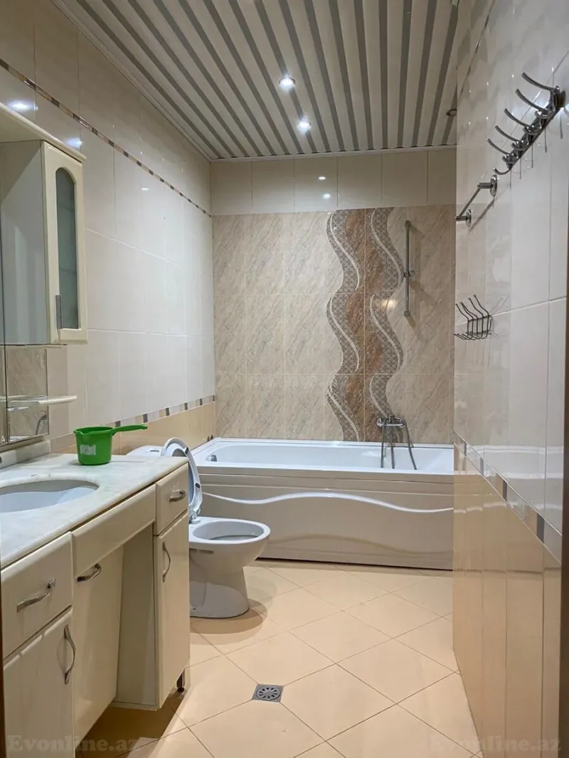 Kirayə verilir 3 otaqlı Mənzil Yeni tikili 115 m² Nizami m. - şəkil 6