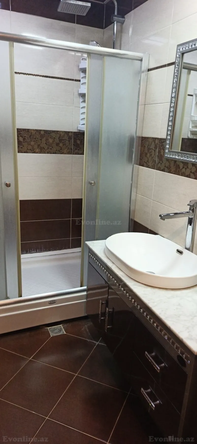 Kirayə verilir 4 otaqlı Mənzil Köhnə tikili 105 m² Memar Əcəmi m. - şəkil 7